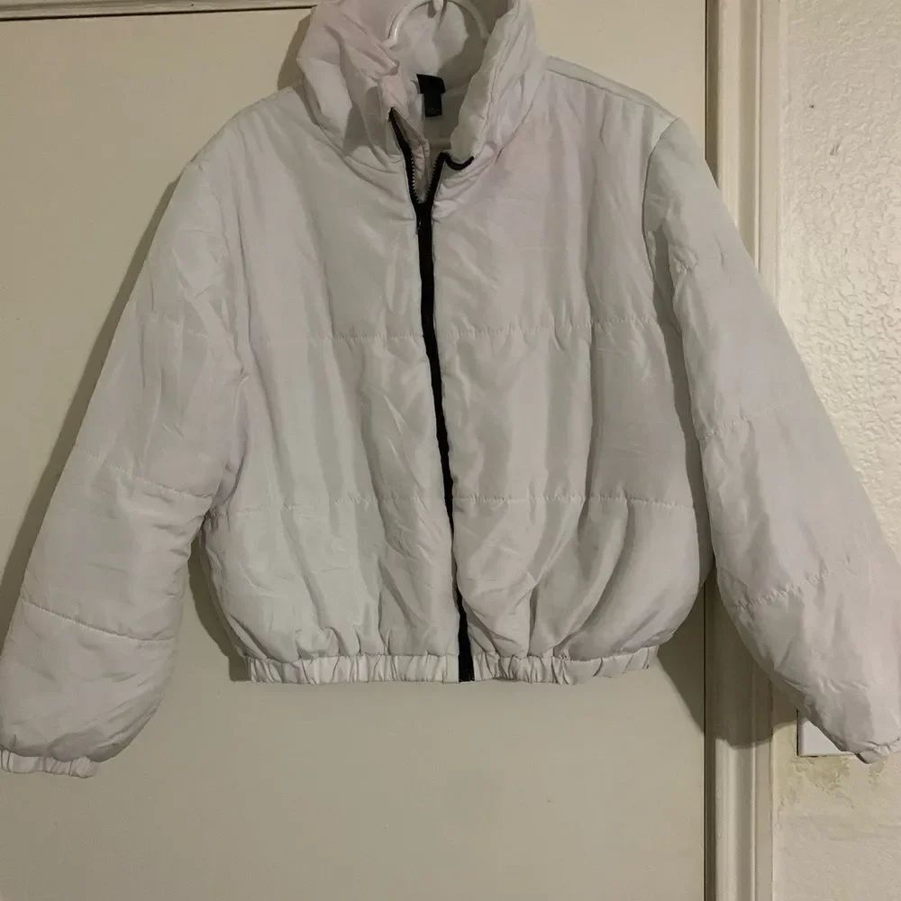 White Women's Puffer Jacket